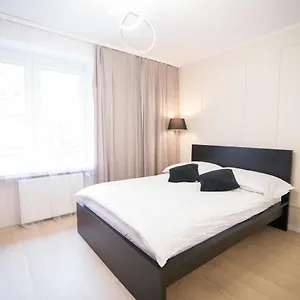 monjan-ii-luxury-flat-rynek.hotelswroclaw.com/