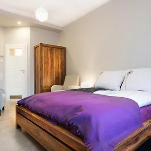 mikolajska-residence.krakowhotelspoland.com/