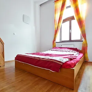 davinci-radziwillowska-apartments.krakowhotelspoland.com/